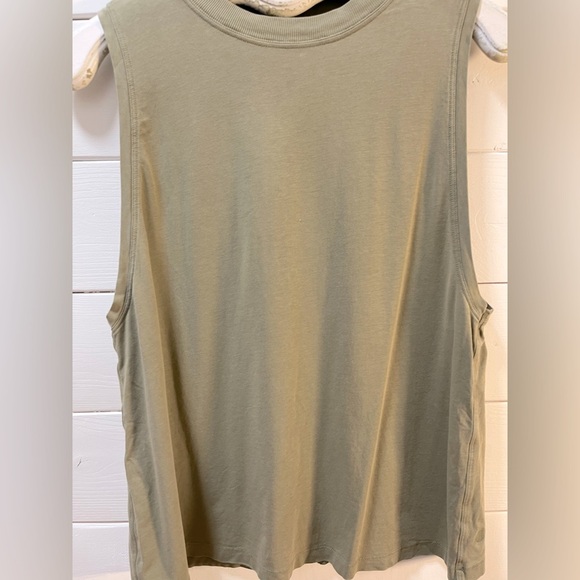 LULULEMON - Olive Green Sleeveless Tank Top (Size 8, Refer to Measurements) - Picture 8 of 8